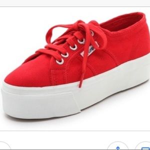 Red platform supergas